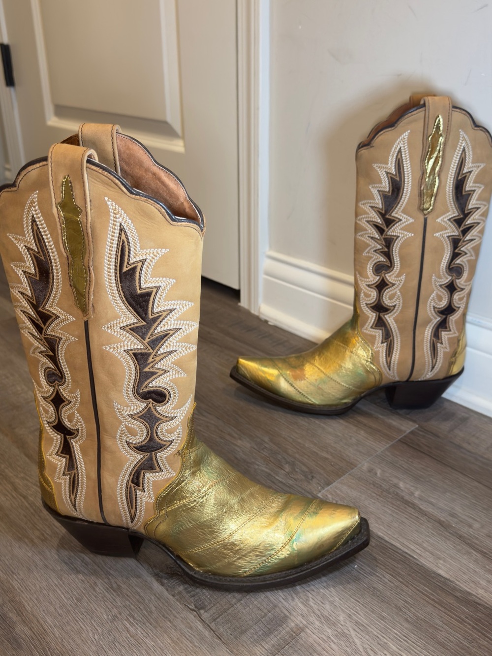 Dan Post Eel Exotic Snip Toe Gold Western Boots